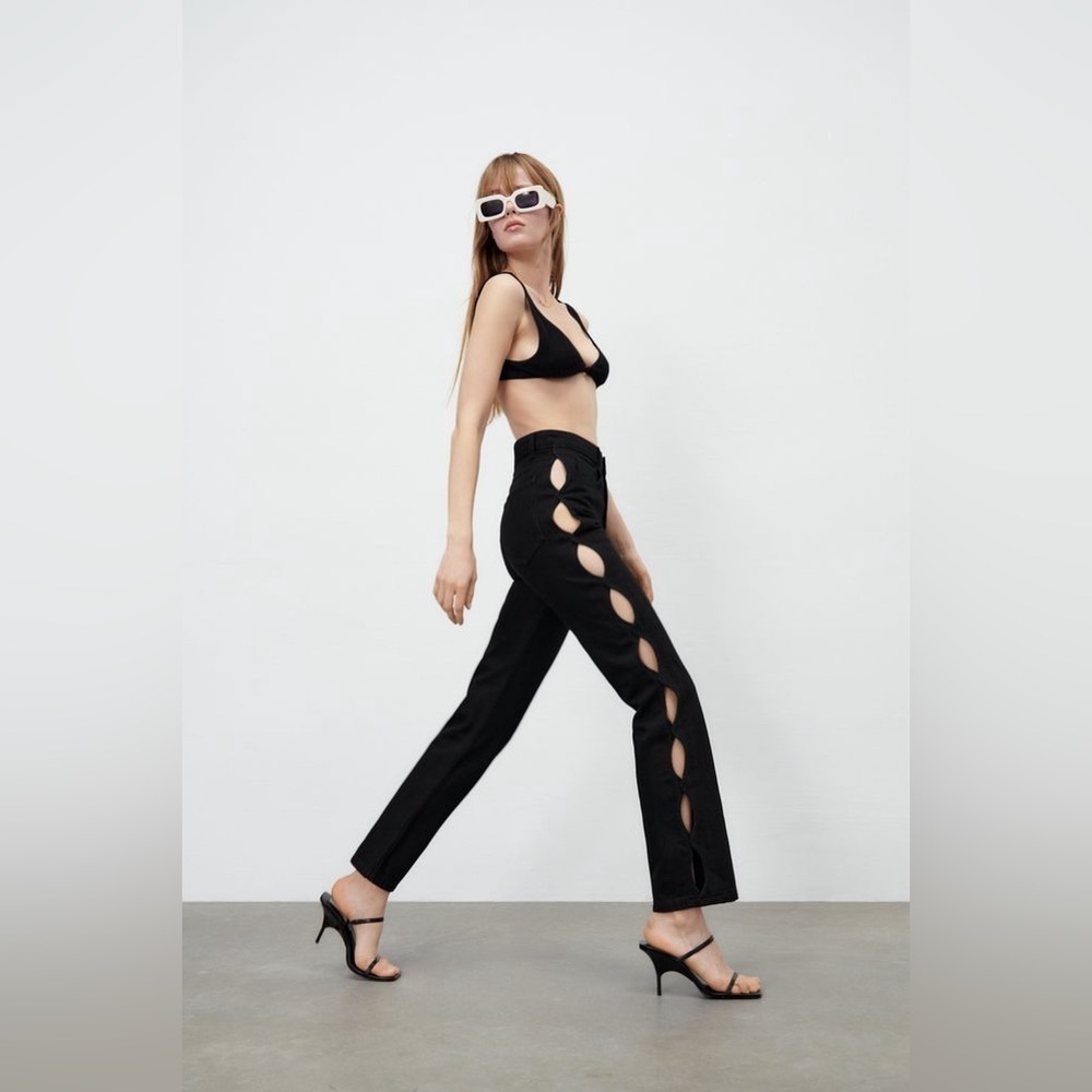 NWT ZARA cut out jeans black size 27 or size 4 festival